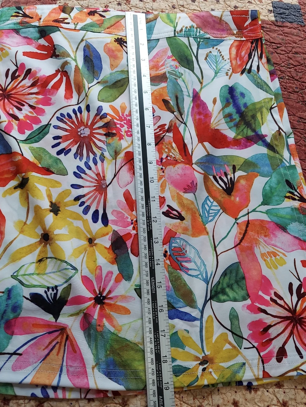 Rip Skirt Women’s Floral Size Large Multi Colored Floral Pattern
